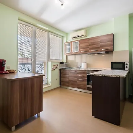 Galini Apartment-Top Center-Free Parking Space