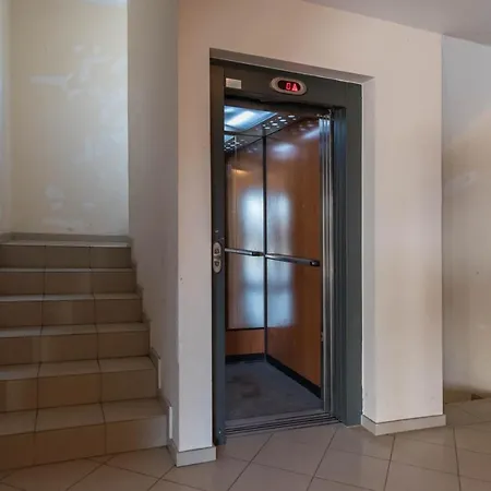 Апартамент Galini Apartment-Top Center-Free Parking Space Варна