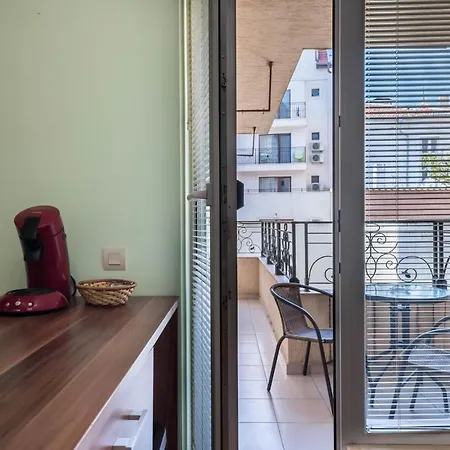 Galini Apartment-Top Center-Free Parking Space Апартамент Варна